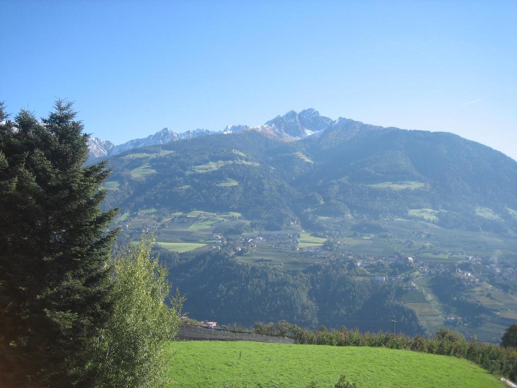 Hotel Haselried Tirolo Exteriör bild