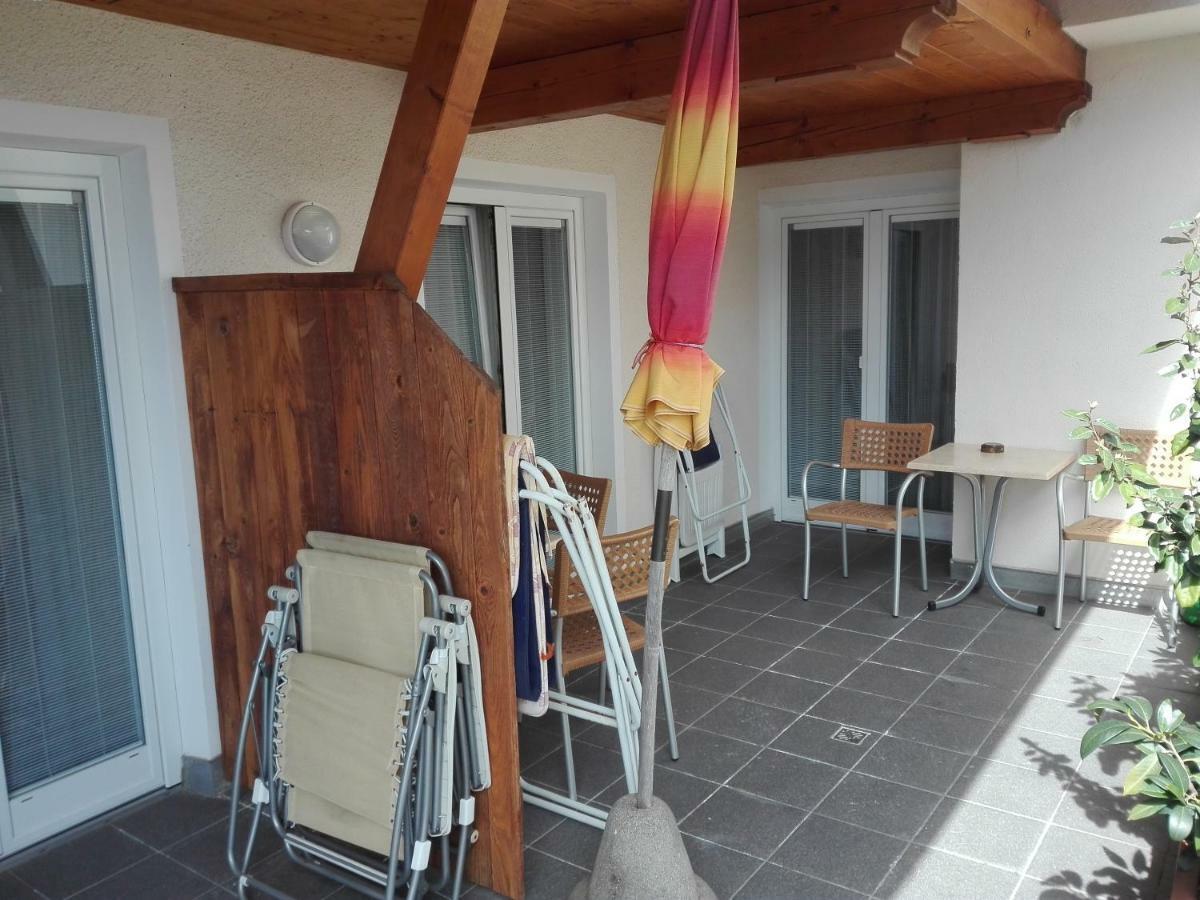 Hotel Haselried Tirolo Exteriör bild