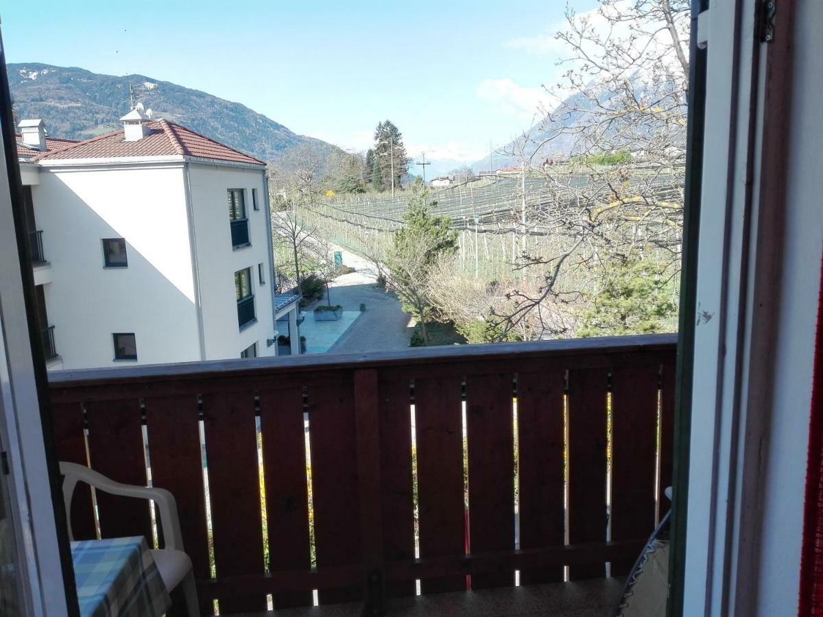 Hotel Haselried Tirolo Exteriör bild